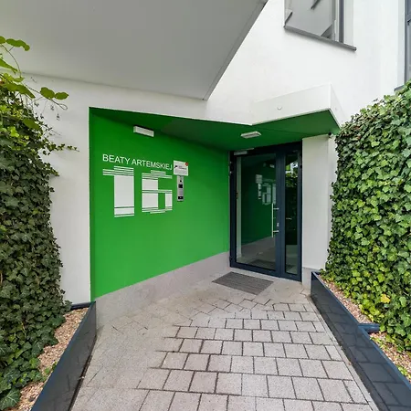 Artemskiej Comfort By Bookinghost Lejlighed *